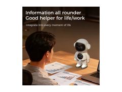 Información para el día a día y el trabajo, con el robot sobre un escritorio